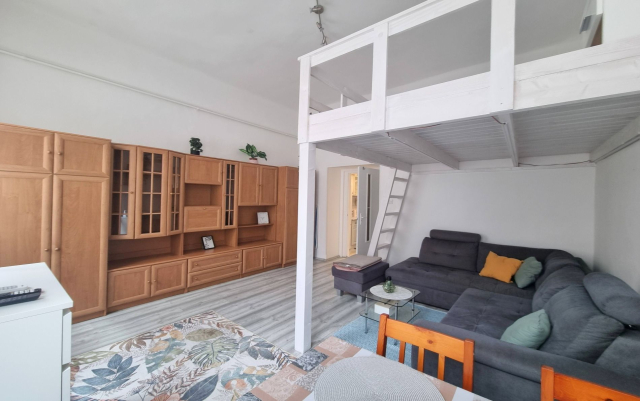 Kiadó Tégla lakás Budapest VII. kerület Erzsébetváros (Nagykörúton belül) Garay utca