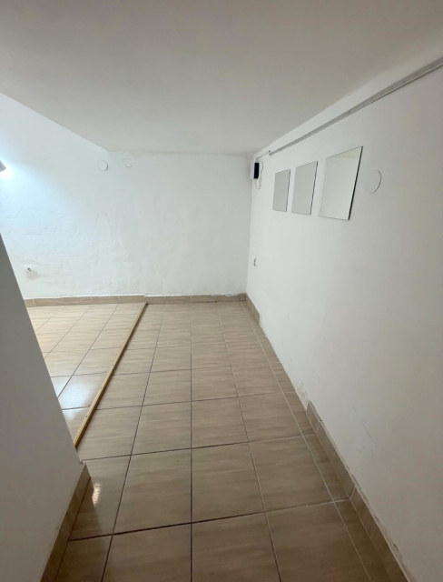 Kiadó Üzlethelyiség Budapest VIII. kerület Palota negyed Rákóczi út