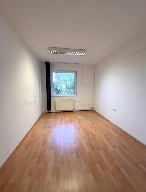 Kiadó Iroda Budapest XIII. kerület Angyalföld Röppentyű utca