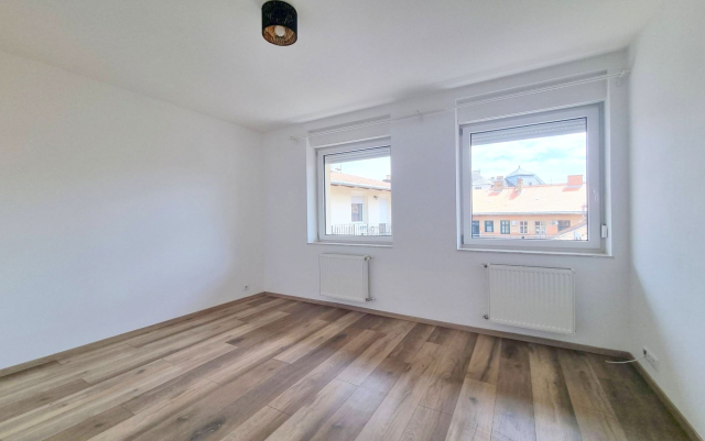 Kiadó Tégla lakás Budapest VII. kerület Erzsébetváros (Nagykörúton kívül) Rottenbiller utca