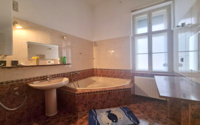 Kiadó Tégla lakás Budapest VII. kerület Erzsébetváros (Nagykörúton belül) Kertész utca