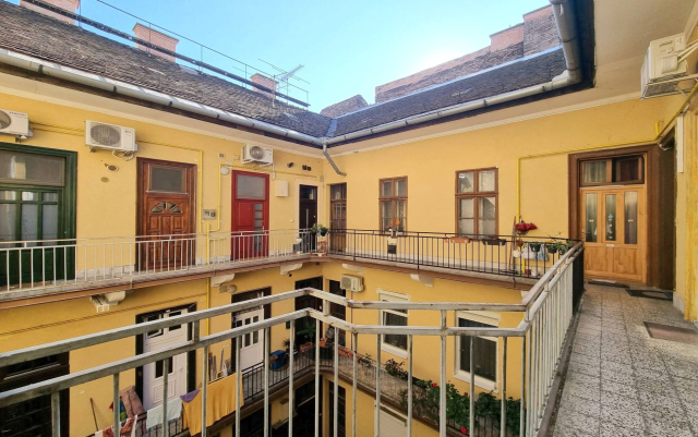 Kiadó Tégla lakás Budapest VII. kerület Erzsébetváros (Nagykörúton kívül) Nefelejcs utca