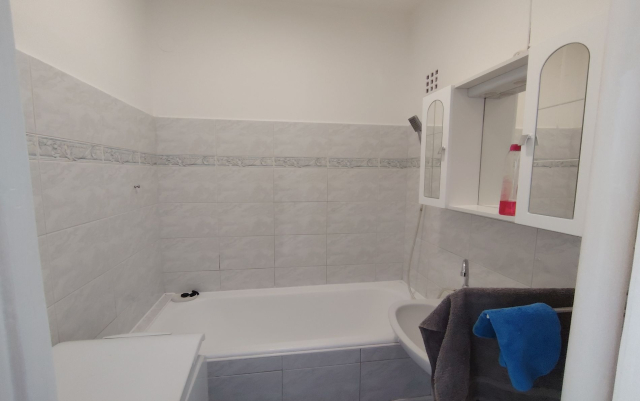 Kiadó Panel lakás Budapest XI. kerület Őrmező Kérő utca