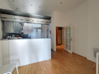 Kiad Tgla laks Budapest XIII. kerlet jliptvros Jszai Mari tr