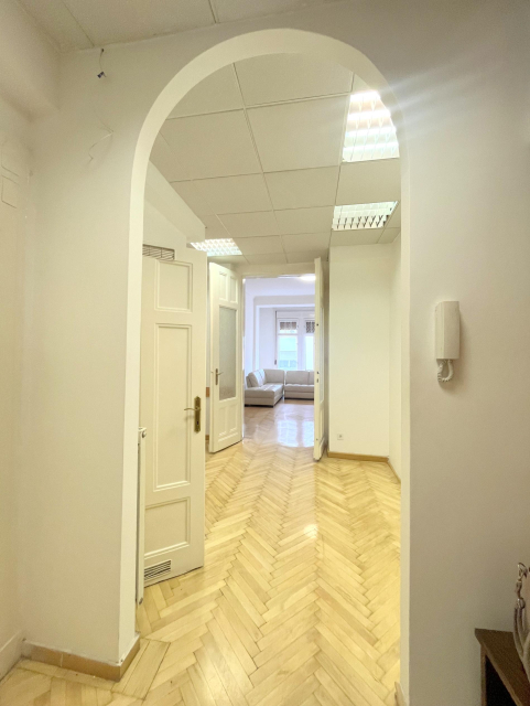 Kiadó Tégla lakás Budapest XIII. kerület Újlipótváros Hollán Ernő utca