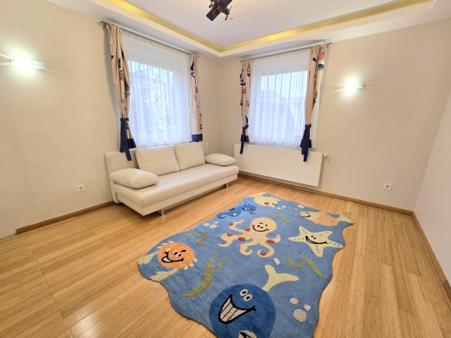 Kiadó Tégla lakás Budapest XI. kerület Hosszúrét Rétalja lejtő