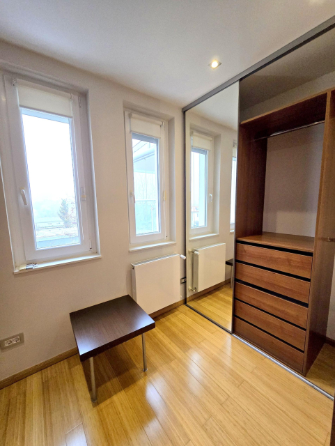 Kiadó Tégla lakás Budapest XI. kerület Hosszúrét Rétalja lejtő