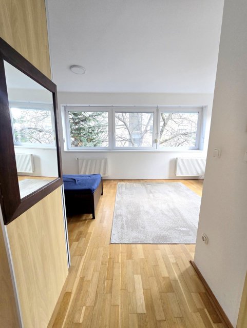 Kiadó Tégla lakás Budapest XI. kerület Sasad Eper utca