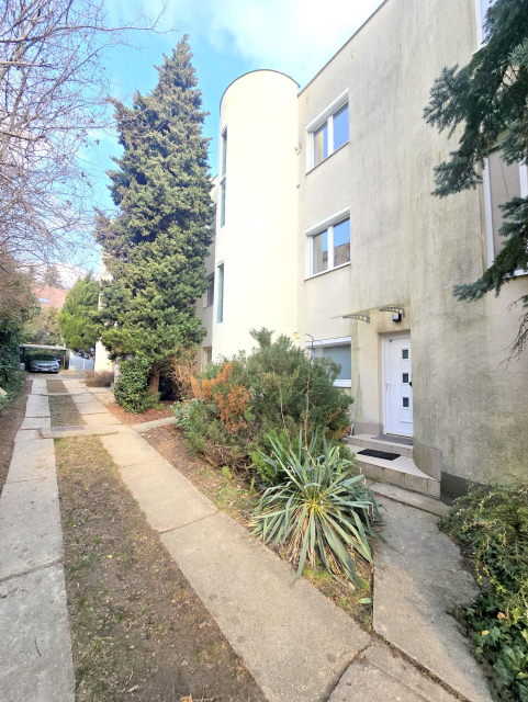 Kiadó Tégla lakás Budapest XI. kerület Sasad Eper utca