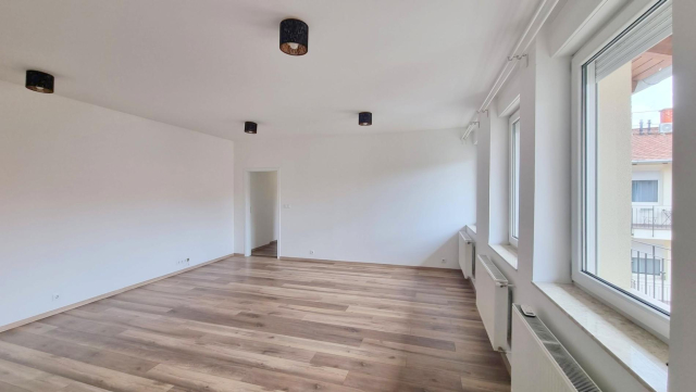 Kiadó Tégla lakás Budapest VII. kerület Erzsébetváros (Nagykörúton kívül) Rottenbiller utca