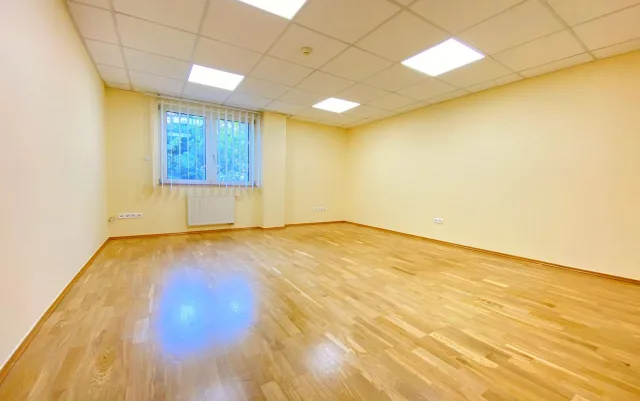 Kiadó Iroda Budapest XIV. kerület Herminamező Hermina út