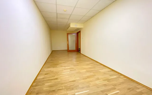 Kiadó Iroda Budapest XIV. kerület Herminamező Hermina út