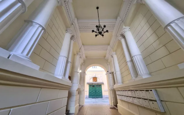 Kiadó Tégla lakás Budapest VIII. kerület Palota negyed Múzeum utca