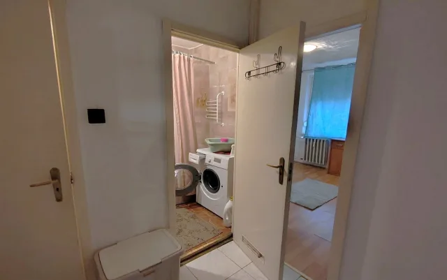 Kiadó Panel lakás Budapest XI. kerület Gazdagrét Kaptárkő utca