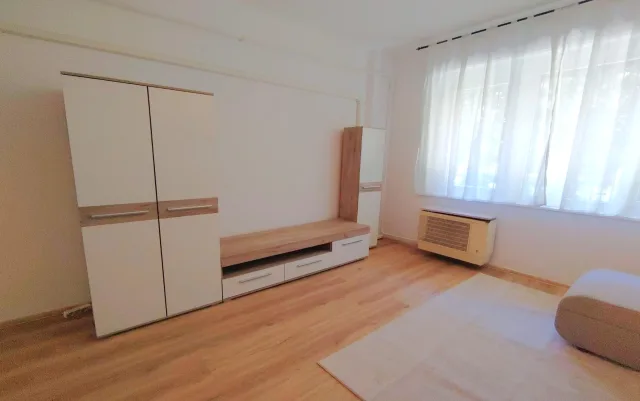 Kiadó Tégla lakás Budapest XI. kerület Gellérthegy Tarcali utca
