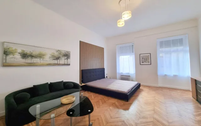 Kiadó Tégla lakás Budapest VII. kerület Erzsébetváros (Nagykörúton kívül) Király utca