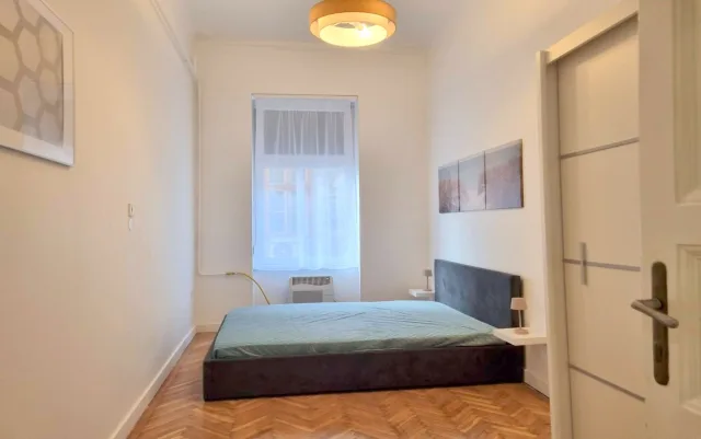 Kiadó Tégla lakás Budapest VII. kerület Erzsébetváros (Nagykörúton kívül) Király utca