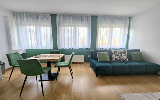 Kiadó Tégla lakás Budapest IV. kerület Újpest-Kertváros Szent László tér